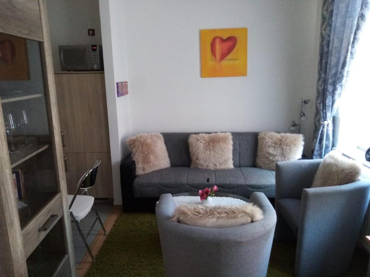 Ferienwohnung Halle  Екстер'єр фото